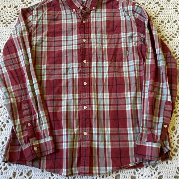 Men’s Eddie Bauer Classic Fit Red Plaid Classic Fit Button Up Shirt Size Large - Picture 2 of 11